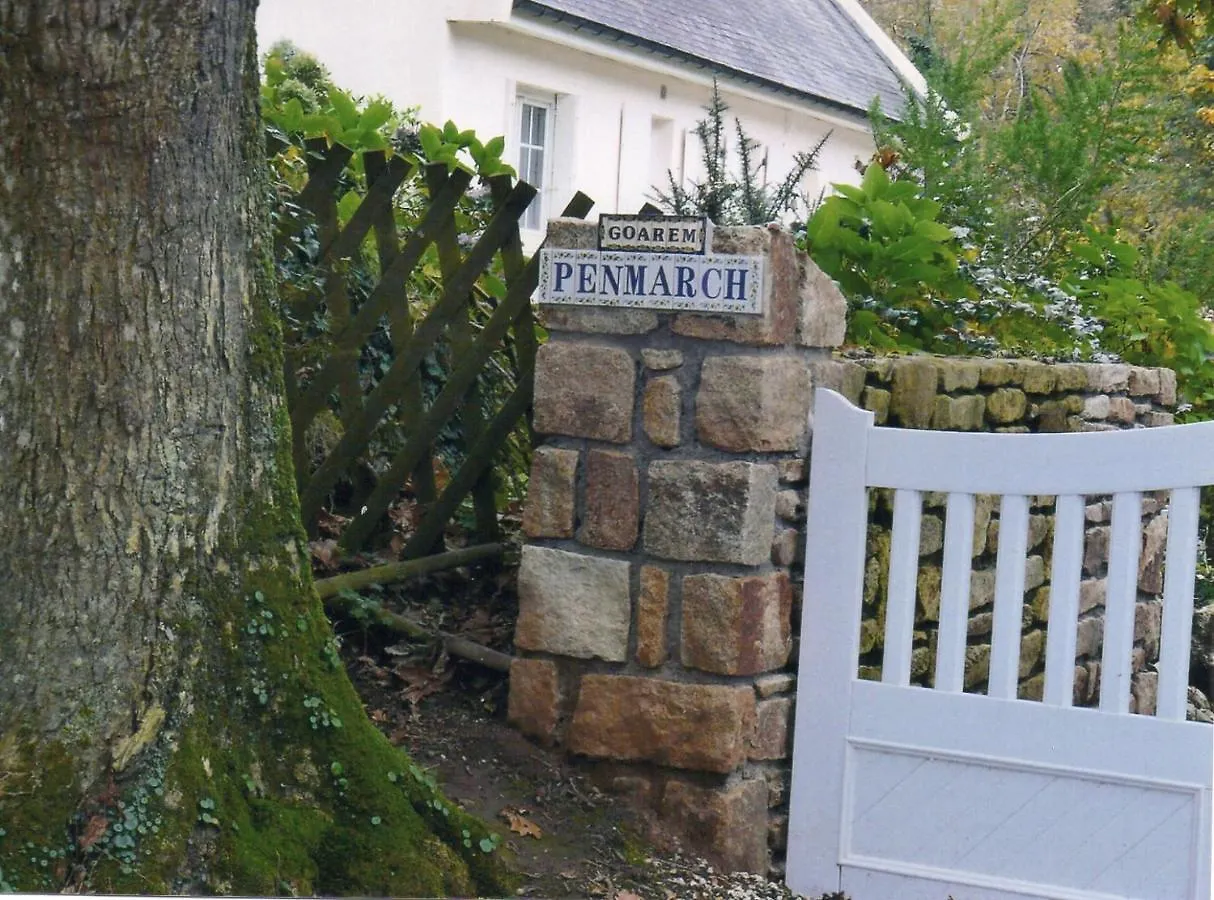 Chambres D'Hotes Chez Annie Breles Bed & Breakfast